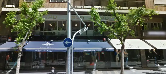 Clínica EGOS Clínica capilar en Lleida fachada edificio